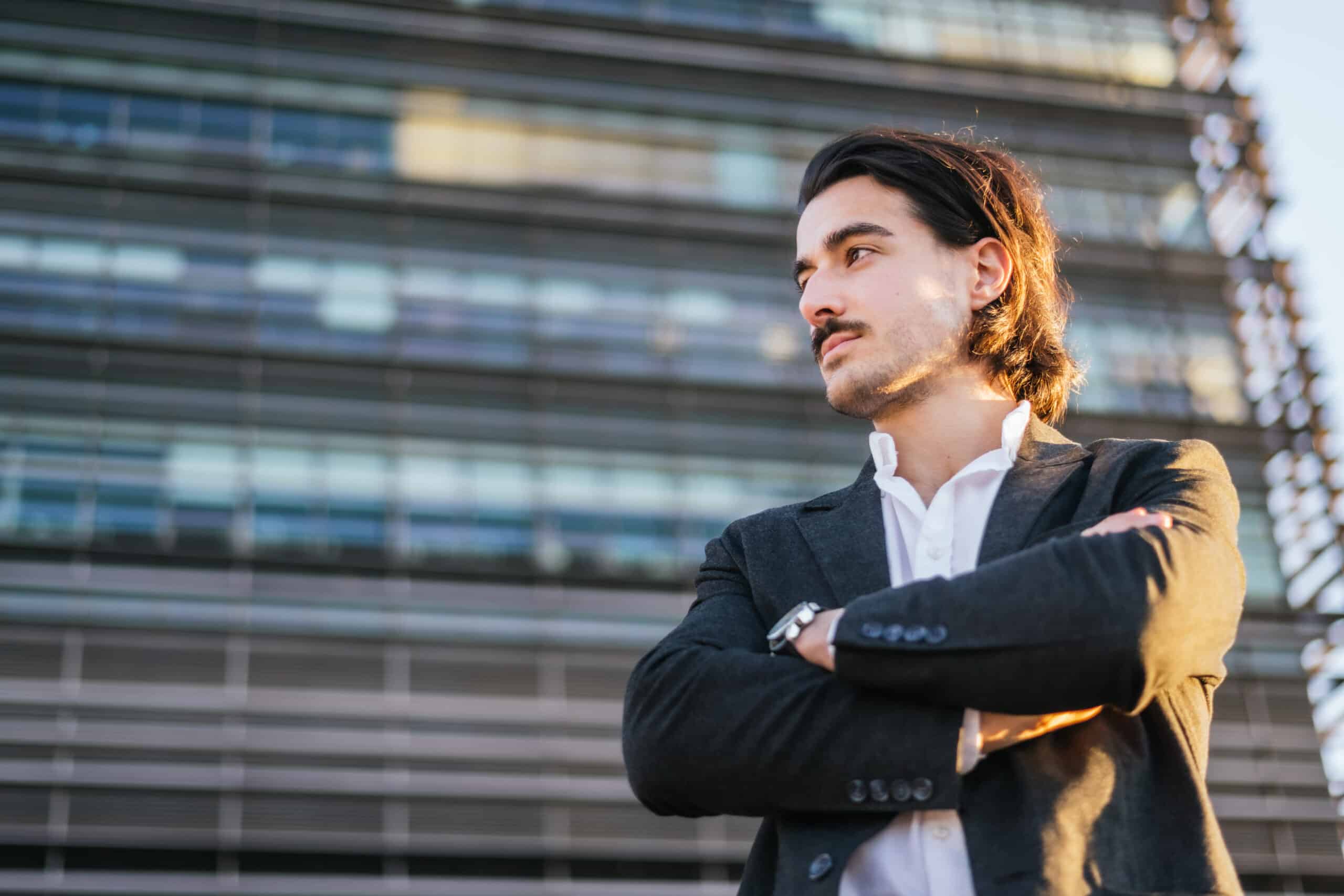 richiesta di premio per giovani imprenditori di età inferiore ai 35 anni .